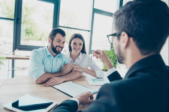 Agence immobilière pour l'estimation du prix d'une maison individuelle